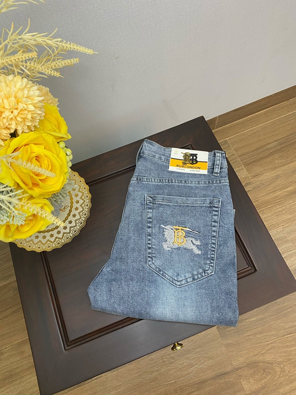 ブランドジーンズ角部分ディテール